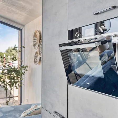 In With View Дом отдыха *